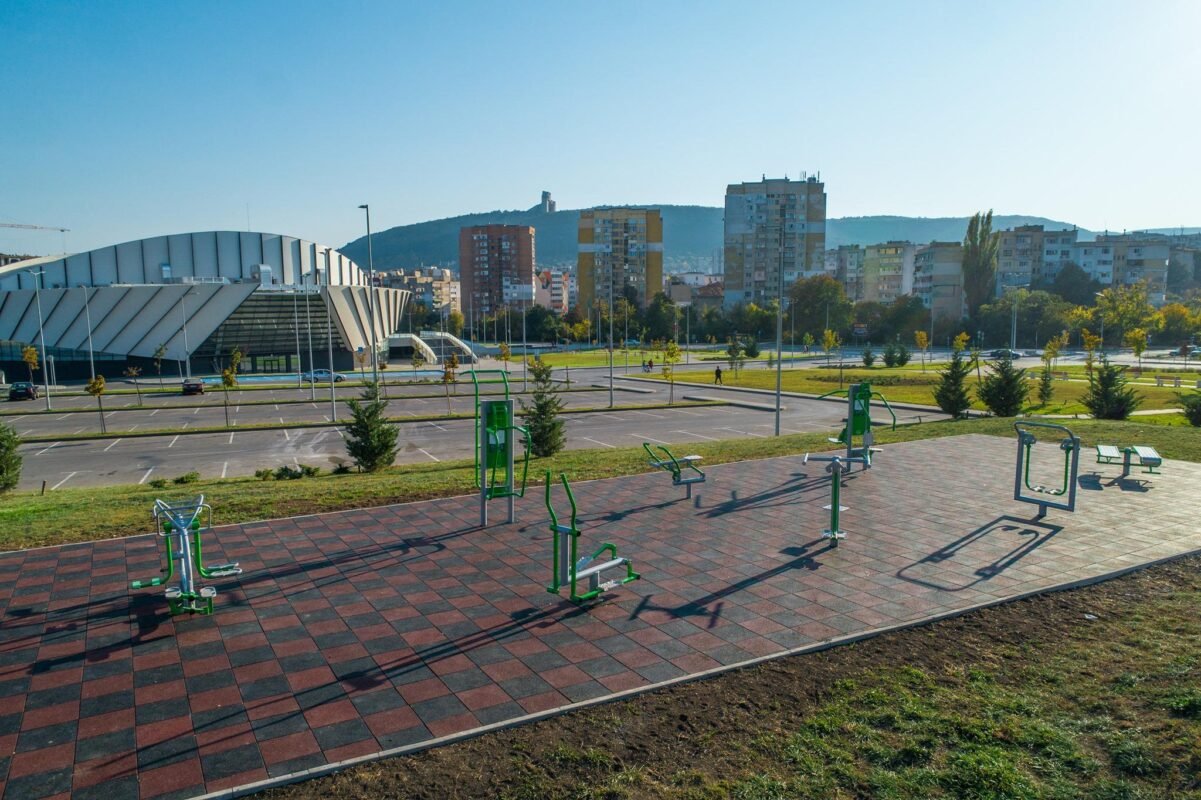 Crosstrainer outdoor gym urbania.se