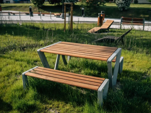 Parkbänkar | BEVEL picknickset